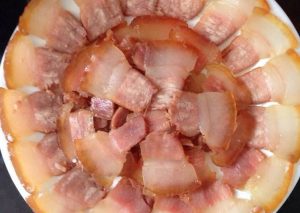 Thịt ngâm nước mắm.