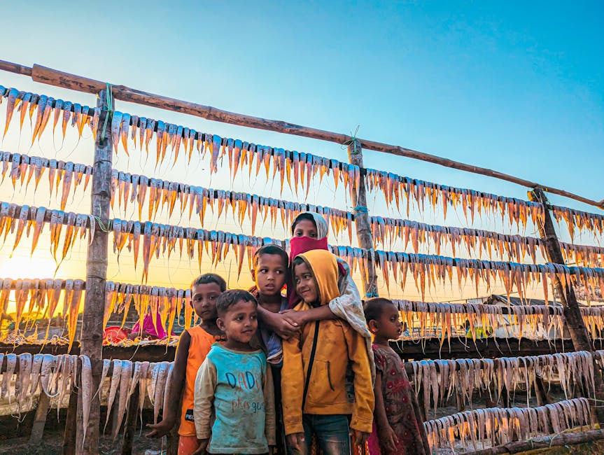 nhóm bạn trẻ ngượng ngùng