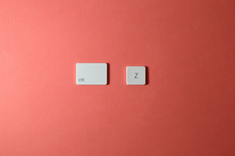 Ctrl + Shift + Esc và Ctrl + Alt + Del: Khác biệt ở đâu?