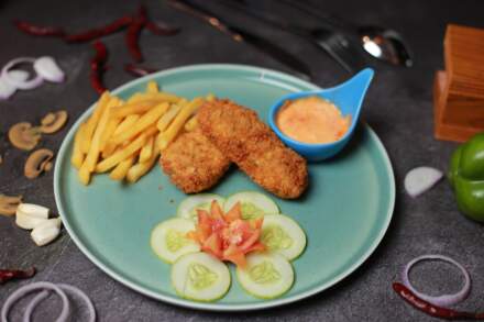 Mẹo chiên cá giòn rụm, không dính chảo: Bí quyết của mọi nhà!