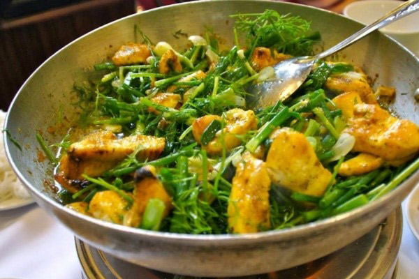 chả cá Lã Vọng