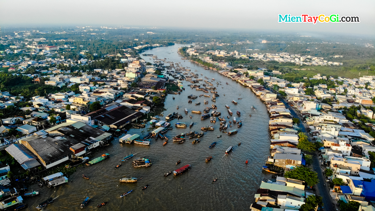 chợ nổi cái răng