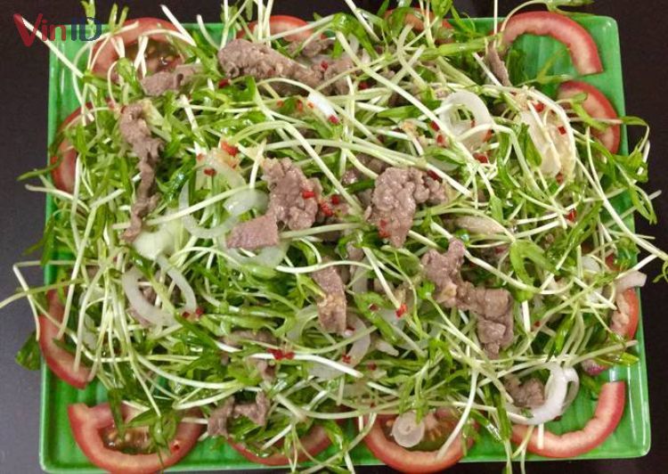 trộn gỏi bò