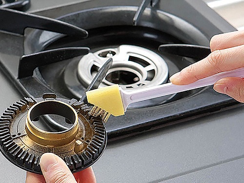 vệ sinh mâm chia lửa