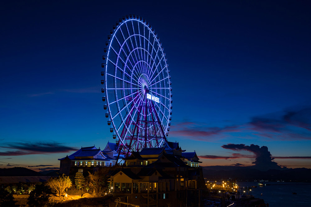 Vòng quay Sun Wheel đêm Vòng quay Sun Wheel đêm