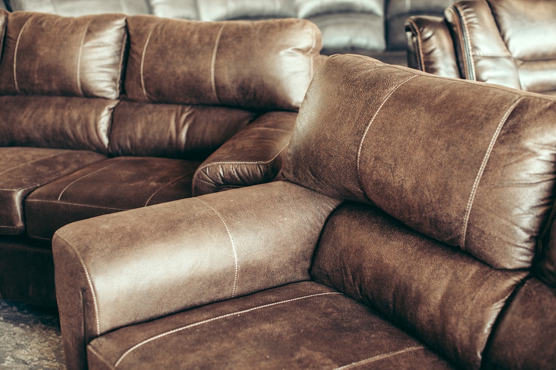 xử lý vết bẩn sofa