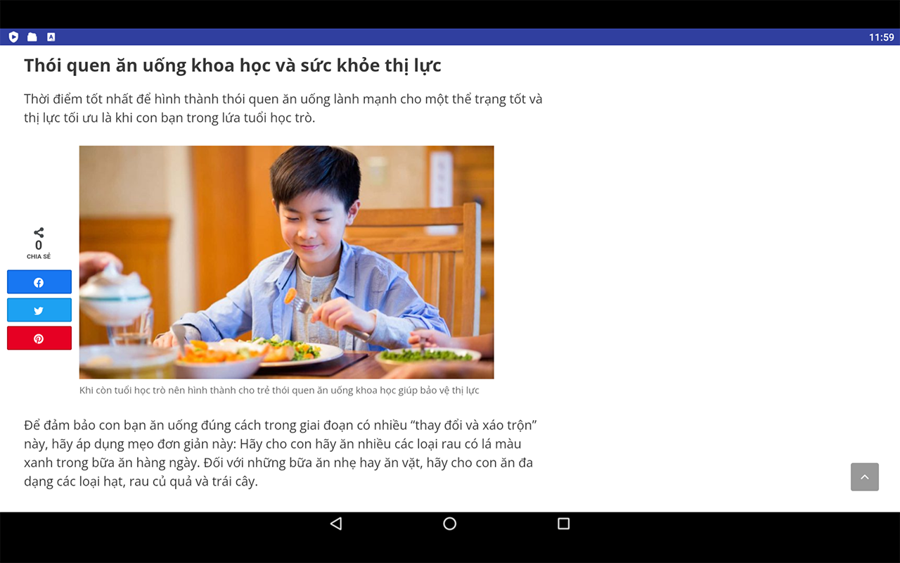 Bữa ăn lành mạnh với rau xanh và trái cây