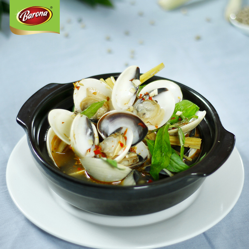 nồi nghêu đang hấp