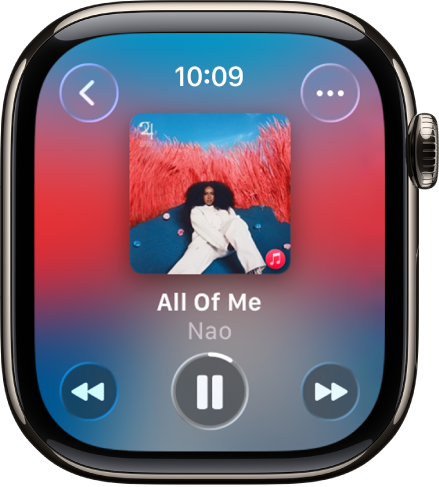 Màn hình máy tính hiển thị nhiều tab đặt phòng khách sạn