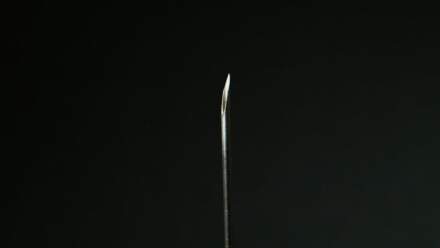 Vì sao kim loại dẫn điện? Hiểu rõ hơn về vật liệu quanh ta