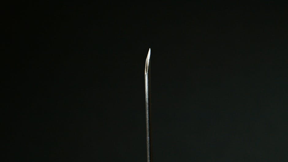 Vì sao kim loại dẫn điện? Hiểu rõ hơn về vật liệu quanh ta