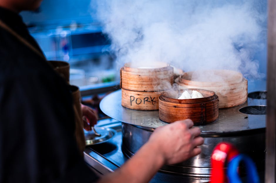 Bánh bao hấp trắng mịn trên xửng